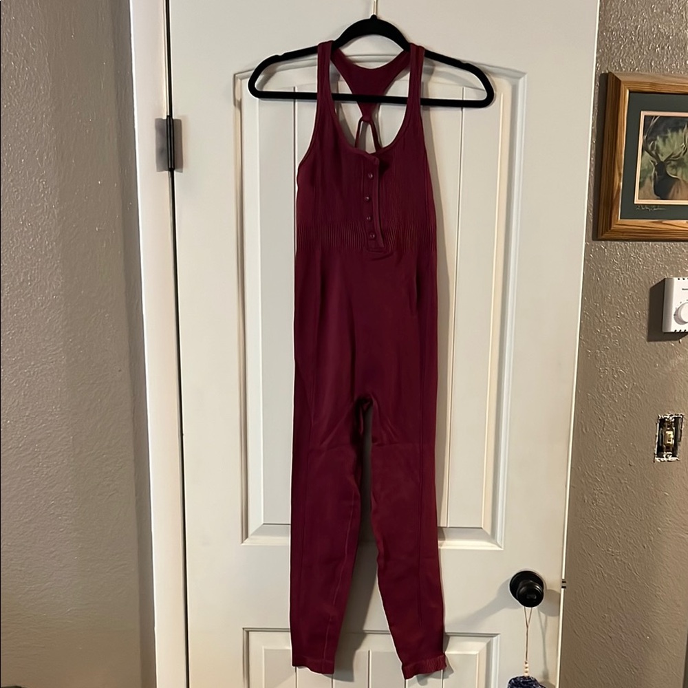 🚨RARE🚨NWOT Free People Movement Happiness Runs Henley